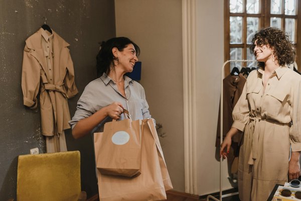 Quelles astuces pour choisir des sacs bandoulière pour une journée de shopping?